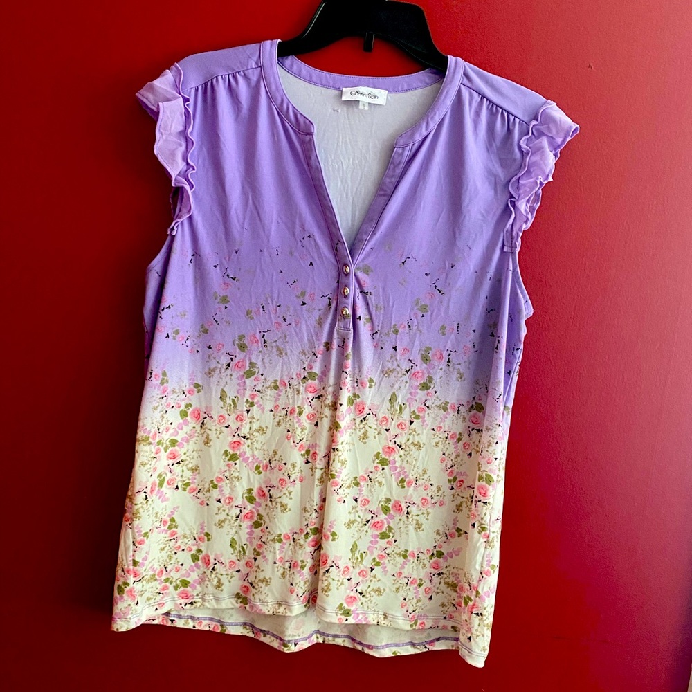 NWOT, Calvin Klein summer shirt, lavender, poly/spandex, Size L
